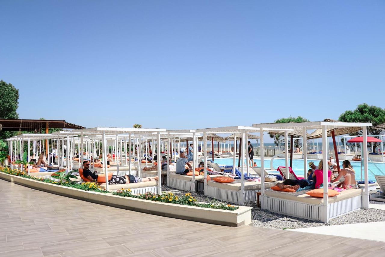 Azul Beach Resort Montenegro By Karisma Ulcinj Exterior photo